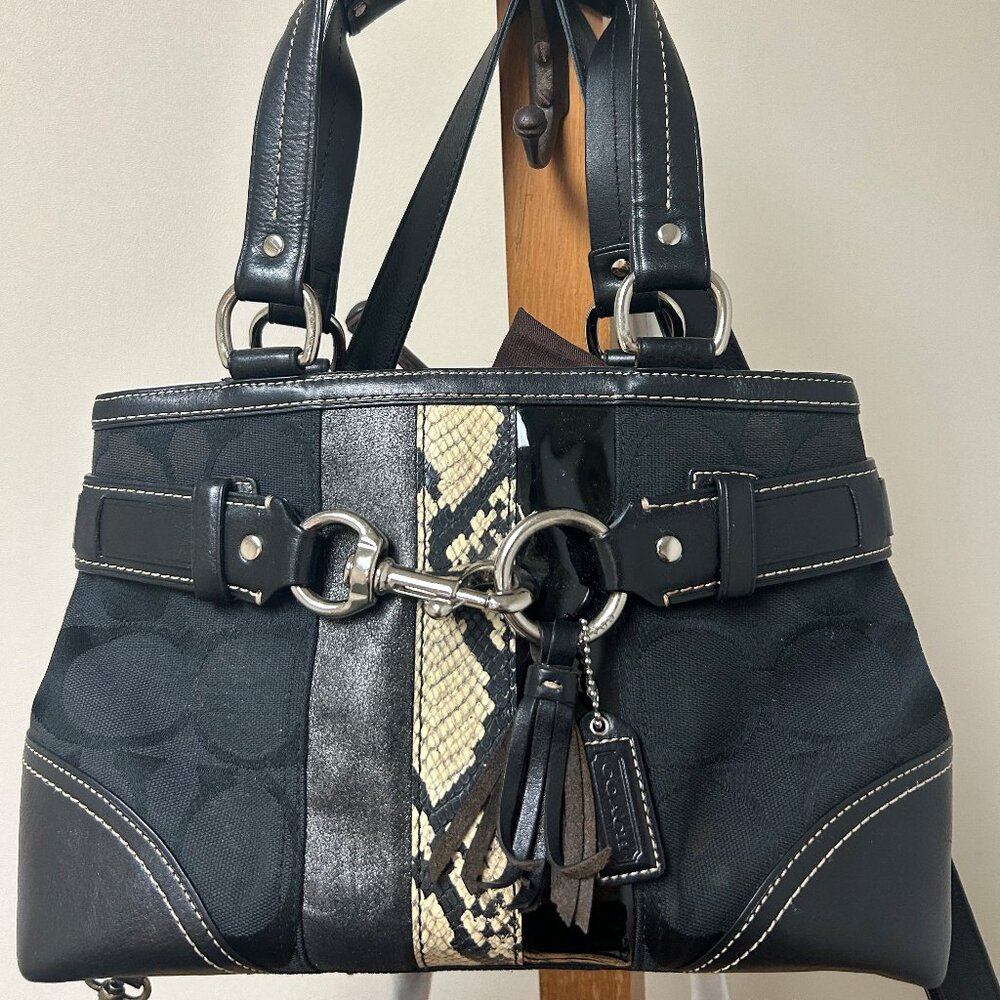 Coach - "Vintage Black Signature Hampton Python Stripe Carry-all Soho Tote Bag